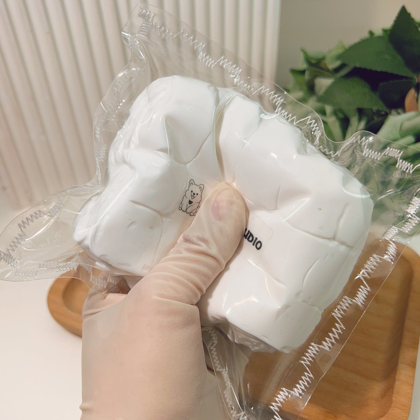 🤩White Square Down Squishy Toy🤩